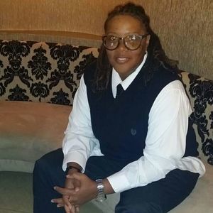 Meet your Posher, Felicia